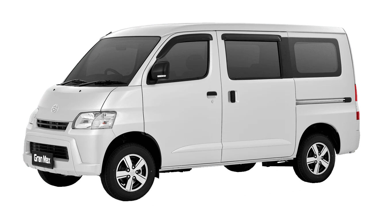 Daihatsu GranMax Minibus 3