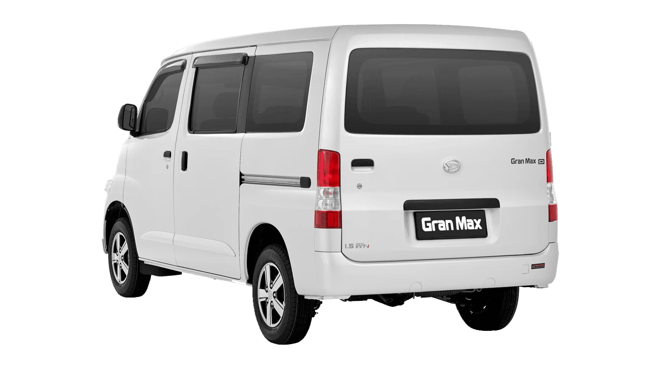 Daihatsu GranMax Minibus 6