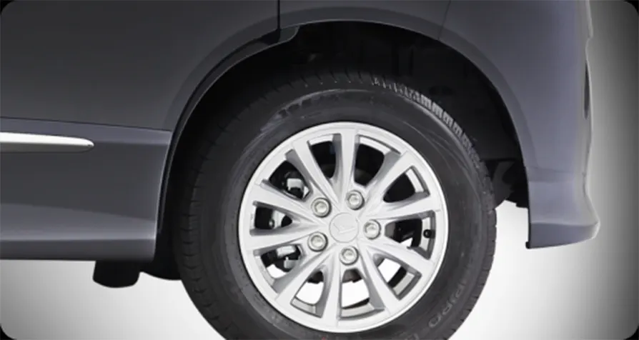 15" Silver Alloy Wheel