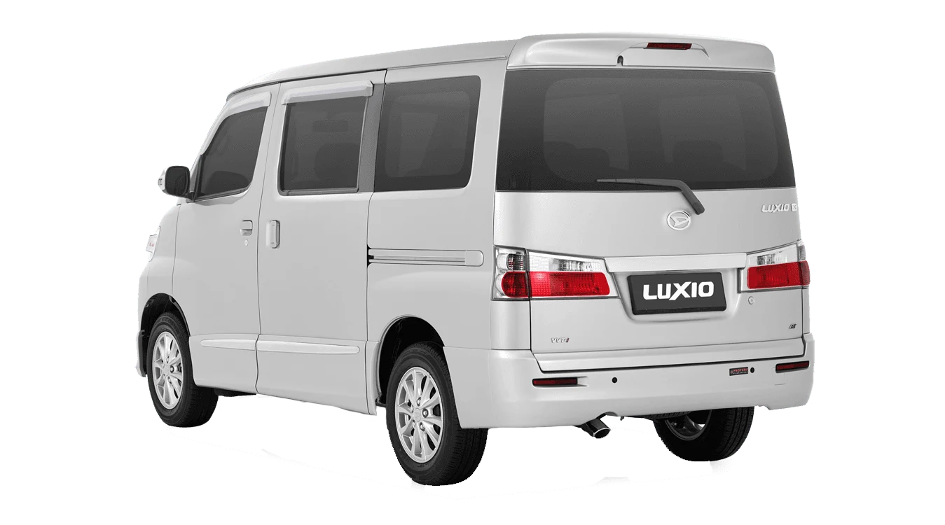 Daihatsu Luxio 6