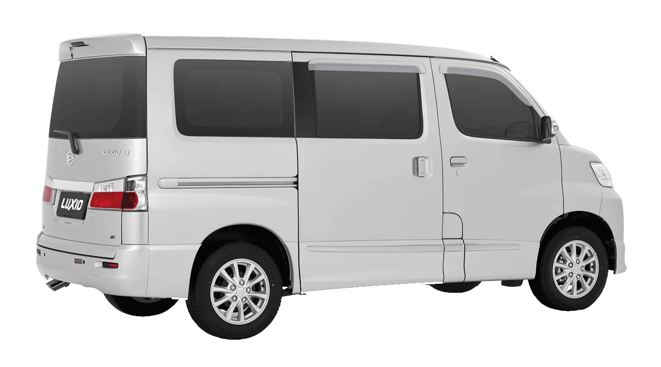 Daihatsu Luxio 9