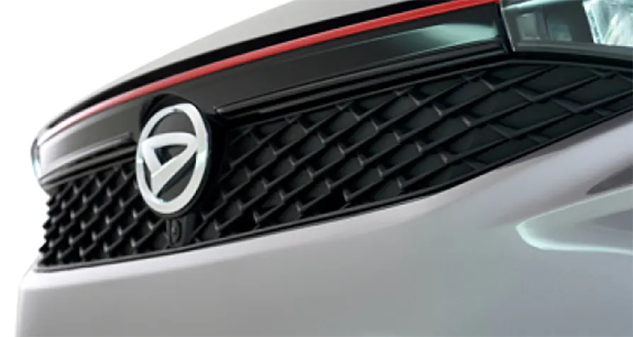 Front Grille with Red Accent