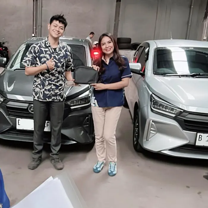 Sales Daihatsu Ririn 13
