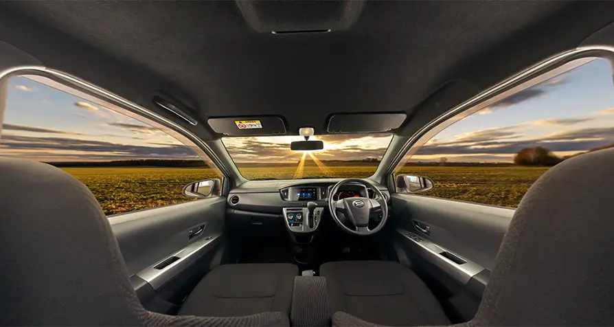 Daihatsu Sigra - Interior